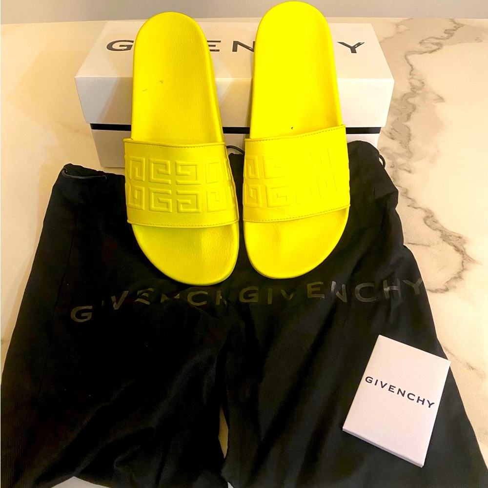 Bright yellow 4G embossed Givenchy Slides